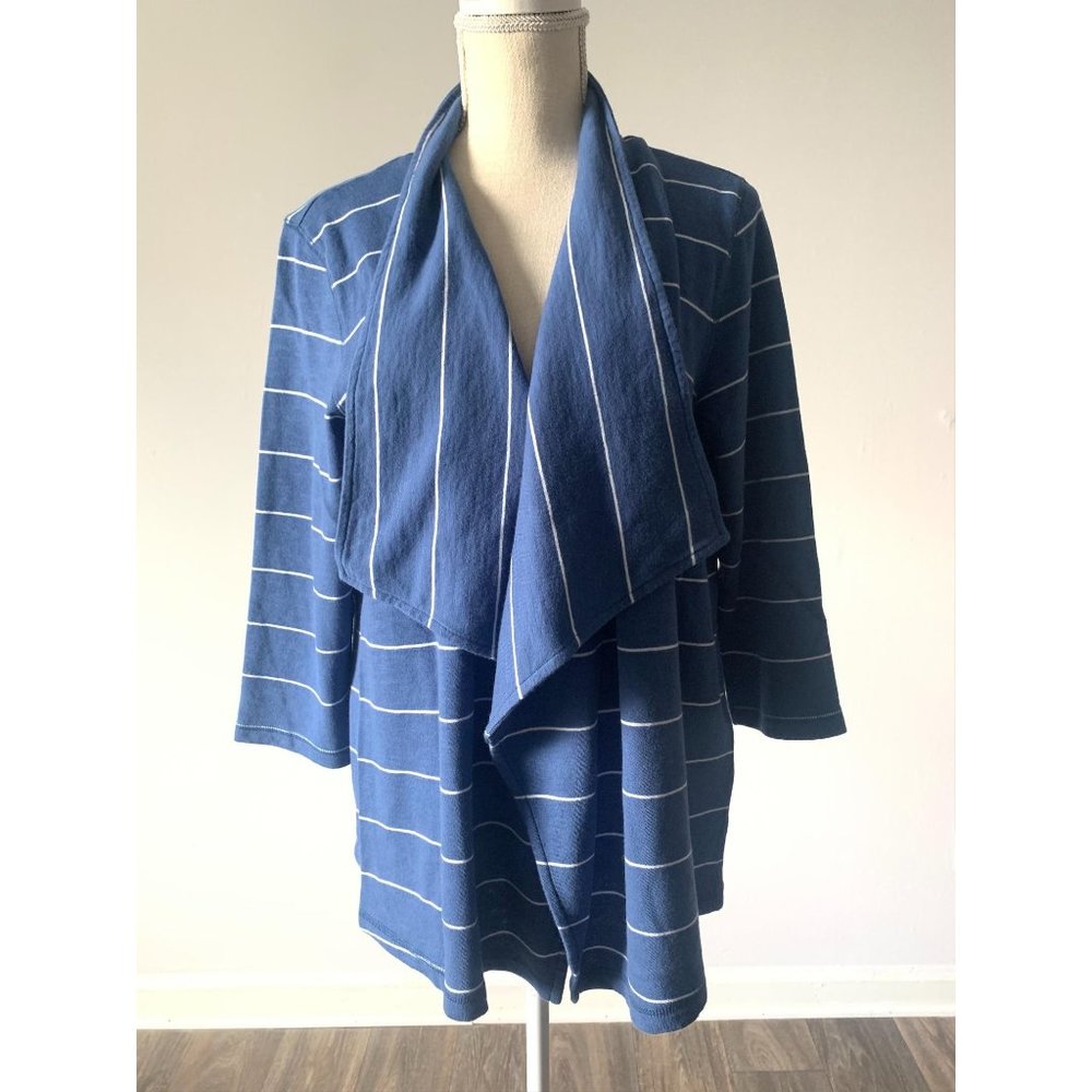 Chico's Zenergy knit cardigan size 2 NWT